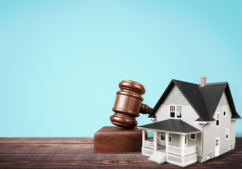 how-to-buy-foreclosures-at-auction.jpg