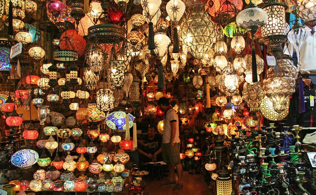 Explore the Grand Bazaar in Istanbul – The Oldest Market in the World -  COLORFUL SISTERS